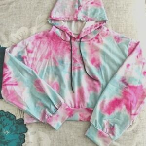 MakeMeChic Tie-dye Crop Top🩷🤍🩵